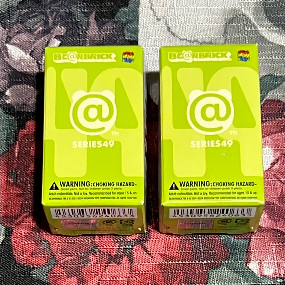 2 BOX LOT SEALED MEDICOM TOY BEARBRICK BE@RBRICK SERIES 49 S49 100%